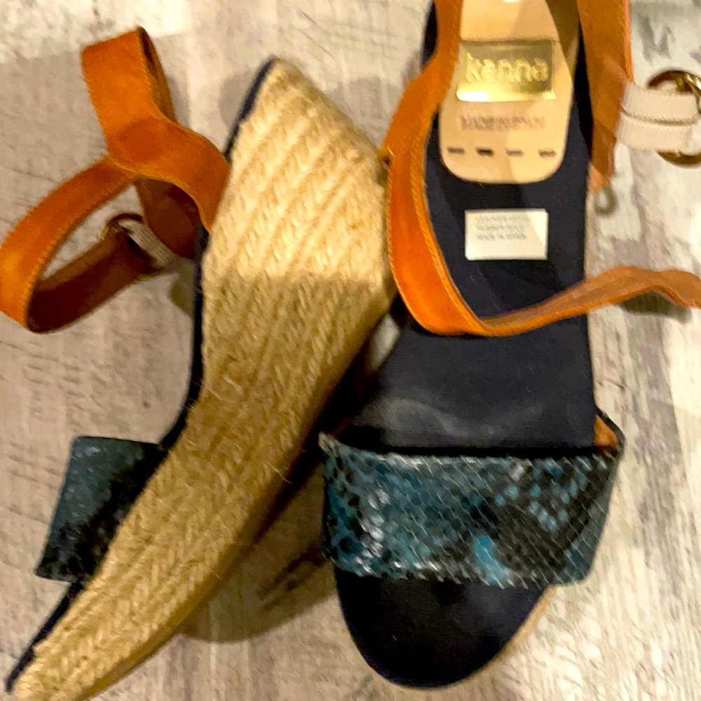 Made in Spain great lizard blue sandal